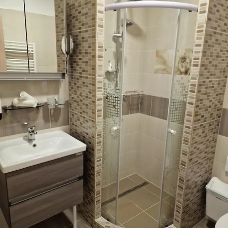 Apartman Apartmanhaz Gyula