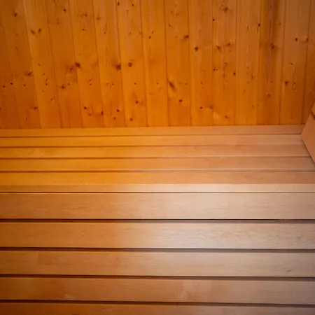Apartmanhaz Apartment Gyula