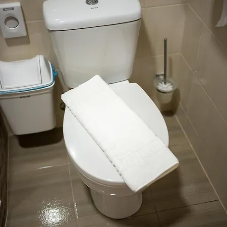 Apartmanhaz *