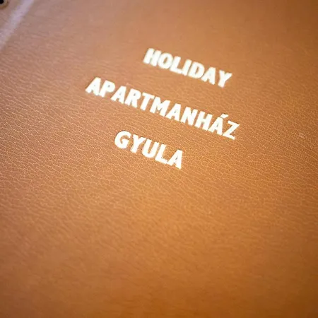 Apartmanhaz Apartamento Gyula