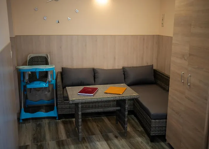 Apartmanhaz 아파트 *