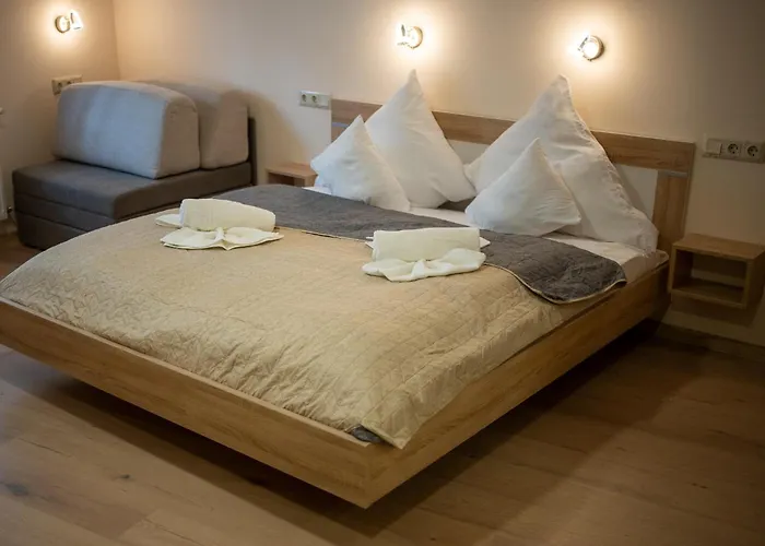 Apartmanhaz *